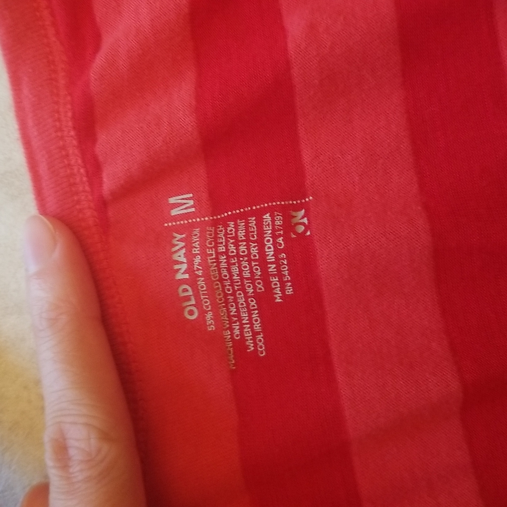 Old Navy Top - Picture 4 of 5